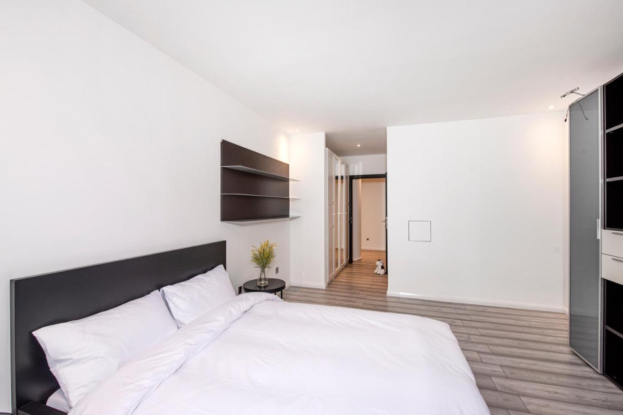 Large And Central 2 Bed London Exterior photo