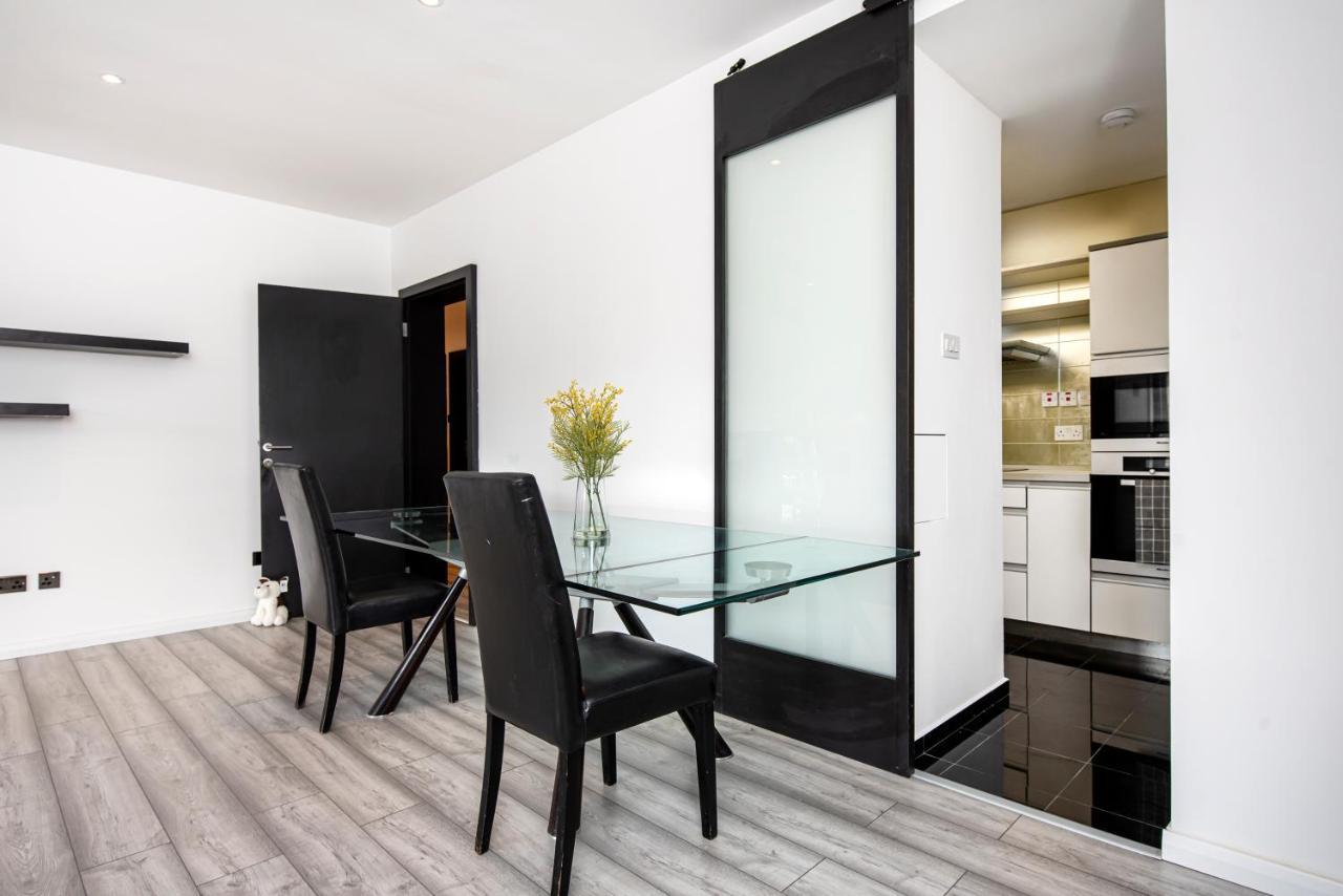 Large And Central 2 Bed London Exterior photo